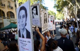 Marcha gigantesca em Buenos Aires assinalou 50 anos do golpe de Estado fascista