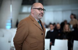 Abaixo do valor de mercado, Estado já começou a entregar imóveis públicos a privados