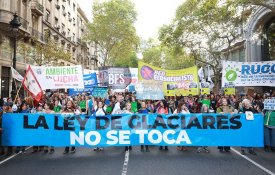 Reforma à Lei dos Glaciares é imposta por EUA e FMI, alerta deputada argentina