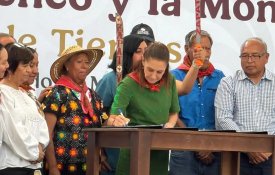 A 20 anos de Atenco, Sheinbaum diz «nunca mais» à repressão do povo do México