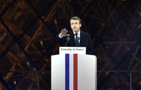 Macron lança ataque à habitação social