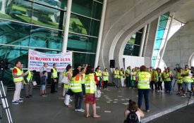 Trabalhadores da Euromex em greve no Aeroporto do Porto
