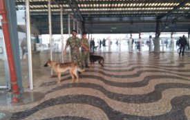 Militares patrulham terminal do Barreiro