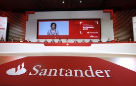 Santander ganha mais 350 milhões em juros dos metros de Lisboa e do Porto