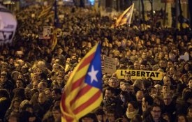 Independentistas catalães condenados a penas de prisão