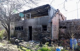 Família de Tondela continua sem casa depois dos incêndios de Outubro