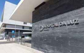 Os trabalhadores do Hospital da Luz não desarmam