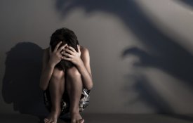 Menores sofrem abusos sexuais em abrigos nos EUA 