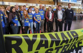 Greve europeia na Ryanair com 250 voos cancelados