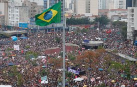 Brasil a uma semana das eleições: «Ele não!»