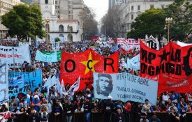 Organizações sociais exigem «emergência alimentar» na Argentina