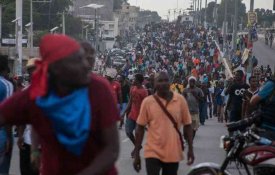Milhares de pessoas protestaram contra a corrupção no Haiti