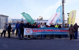 Trabalhadores da Geberit em greve