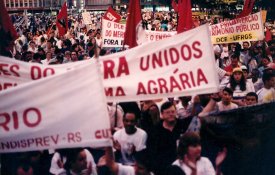 «Abril Vermelho»: camponeses brasileiros exigem reforma agrária e justiça social