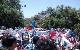 Professores chilenos em greve pela Educação pública