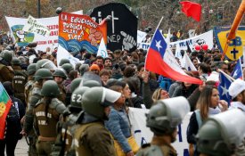Professores chilenos avançam para segunda semana de greve