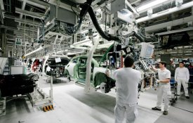 Risco de despedimento de 450 trabalhadores nas empresas fornecedoras da Autoeuropa