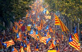  MP espanhol quer que autarcas catalães retirem cartazes a favor do referendo