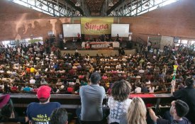 Funcionários municipais de Porto Alegre em luta pelos direitos