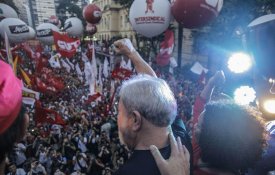 «Povo brasileiro foi o condenado», diz Lula da Silva