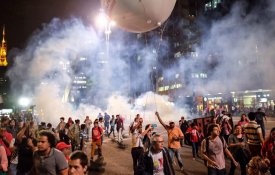 PM atacou com violência manifestantes anti-golpe em São Paulo