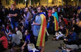 Rajoy pede a Puigdemont que esclareça se proclamou a independência