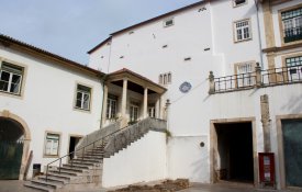 CM de Coimbra deixa associação sem acesso a instalações