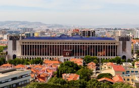 PSD volta a ser travado na desestabilização da Caixa