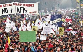 Chilenos contestam sistema privado de pensões