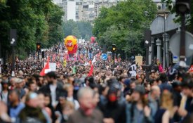 O «não» à reforma laboral voltou em força às ruas de França