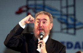 Parlamento português expressa pesar pela morte de Fidel Castro