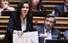 Cristas copia projectos de expansão do Metro e apresenta-os como seus