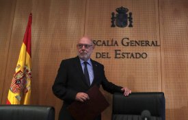 Com Puigdemont em Bruxelas, Madrid acusa governantes e mesa do parlamento de rebelião