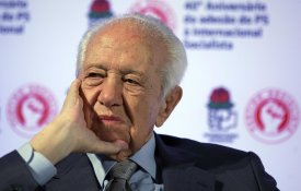 Morreu Mário Soares