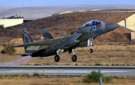  Israel e Turquia bombardeiam território sírio