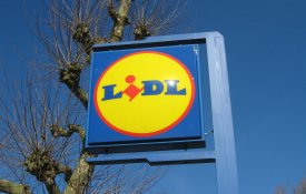  Lidl quer pôr operadores a vigiar clientes