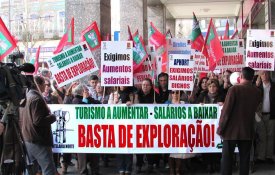 Trabalhadores da hotelaria do Norte continuam a luta por aumentos salariais