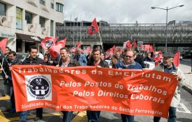 Trabalhadores em defesa da EMEF e dos seus direitos