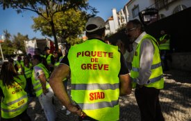 Protesto contra despedimento ilícito na Prestibel 