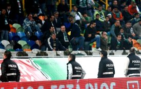 Polícias querem medidas para travar violência no futebol