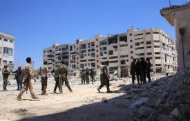  Terroristas mantêm ataques sobre civis em Alepo