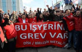  Governo turco proíbe greve no sector metalúrgico