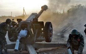  Autoridades do Donbass denunciam intenso fogo da artilharia ucraniana