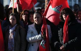 Trabalhadores da Valindo exigem pagamento dos salários em atraso