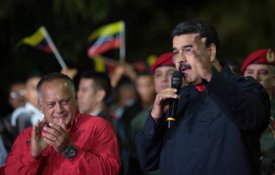 Vitória expressiva para o chavismo nas eleições regionais