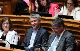 PSU: PS dá a mão ao Governo para aprofundar injustiças e empobrecimento