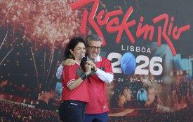 Quem precisa de refeições escolares quando pode ter tribecas e kaloramas?