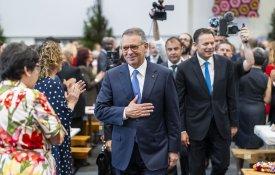 Emigrantes lançam carta aberta a António José Seguro e a Luís Montenegro