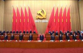 Xi Jinping destaca «vitalidade do marxismo» e alerta para «tempestades» globais