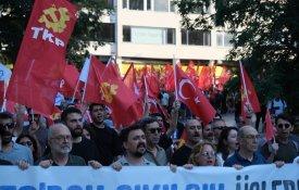 Mais de 100 detidos em protestos contra a NATO, antes da cimeira em Ancara